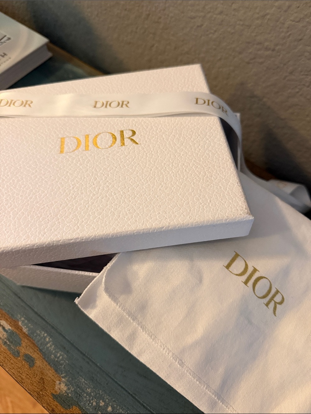 DIOR AMOUR CARO HEART POUCH WITH CHAIN - Picture 7 of 12